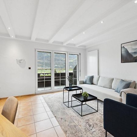 Sonniges Apartment Mit Traumhaftem Bergblick Buchs  Esterno foto