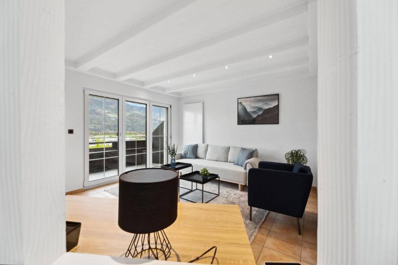 Sonniges Apartment Mit Traumhaftem Bergblick Buchs  Esterno foto